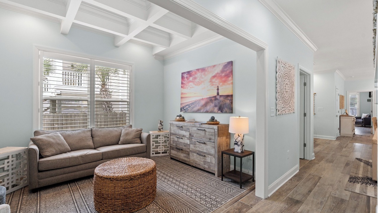 Photo of Livingroom in Atlantic Beach