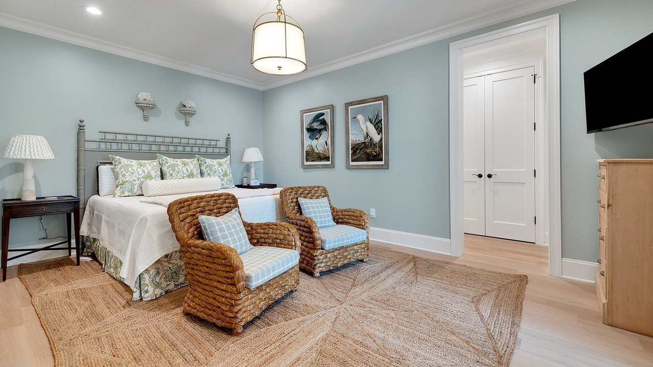 Photo of Bedroom in Debordieu Colony