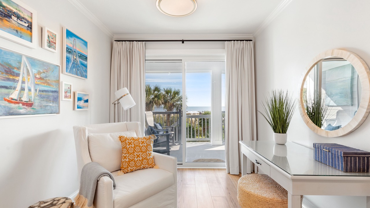 Photo of Livingroom in Isle of Palms