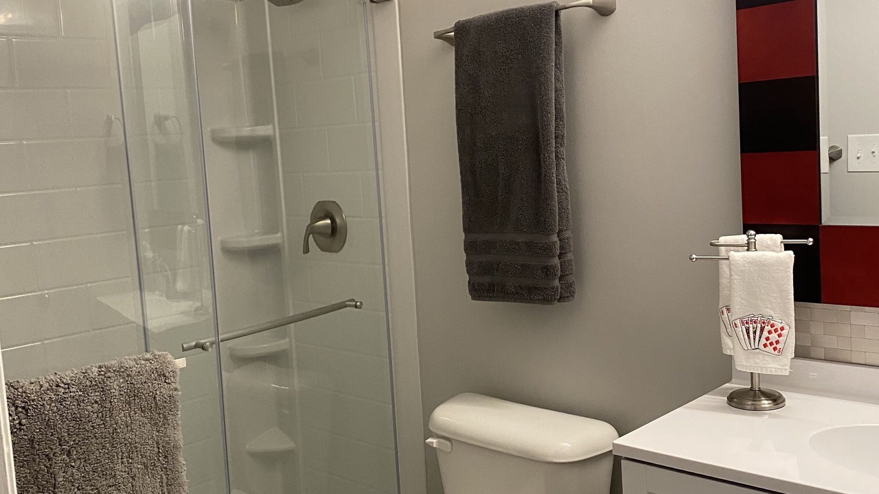 Photo of Bathroom in Summerville Historic District