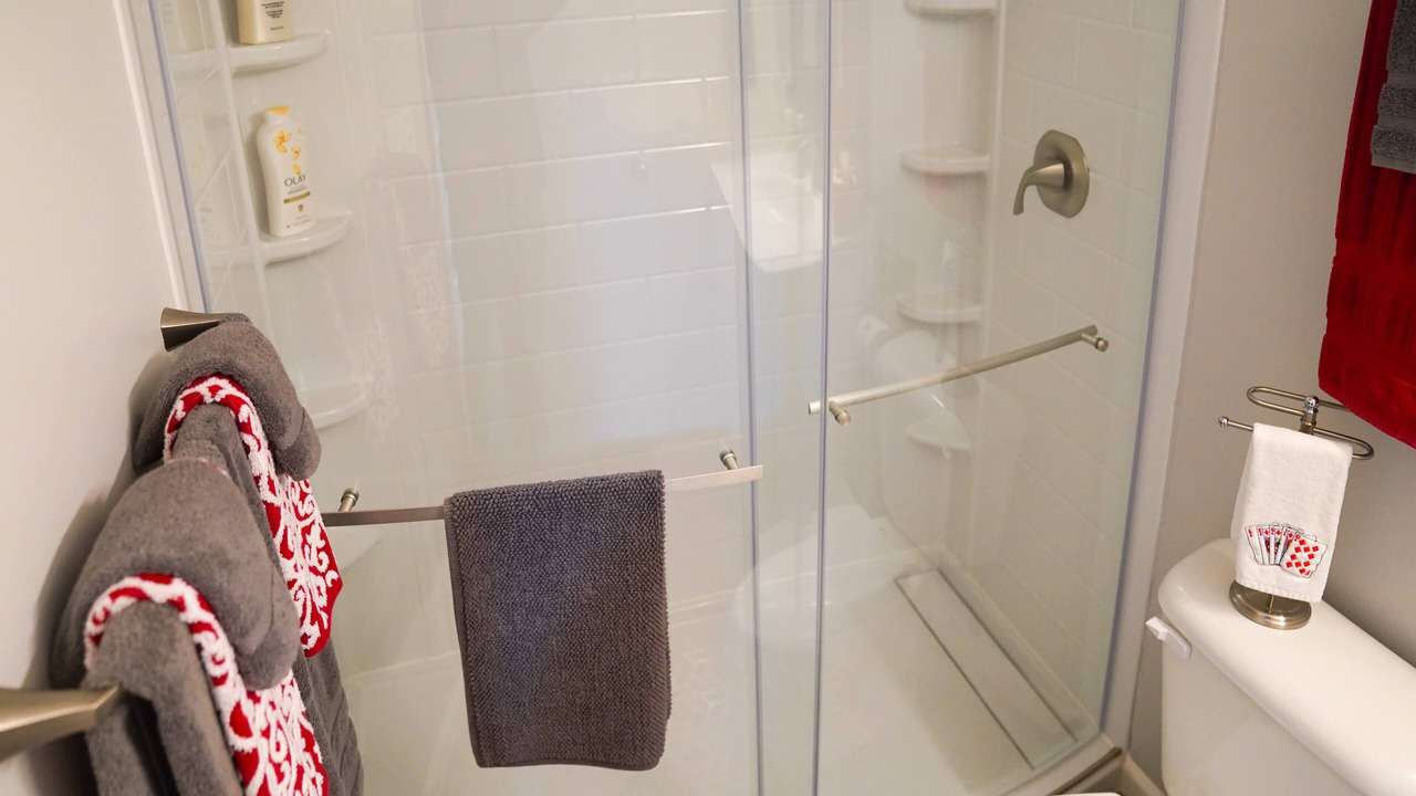 Photo of Bathroom in Summerville Historic District