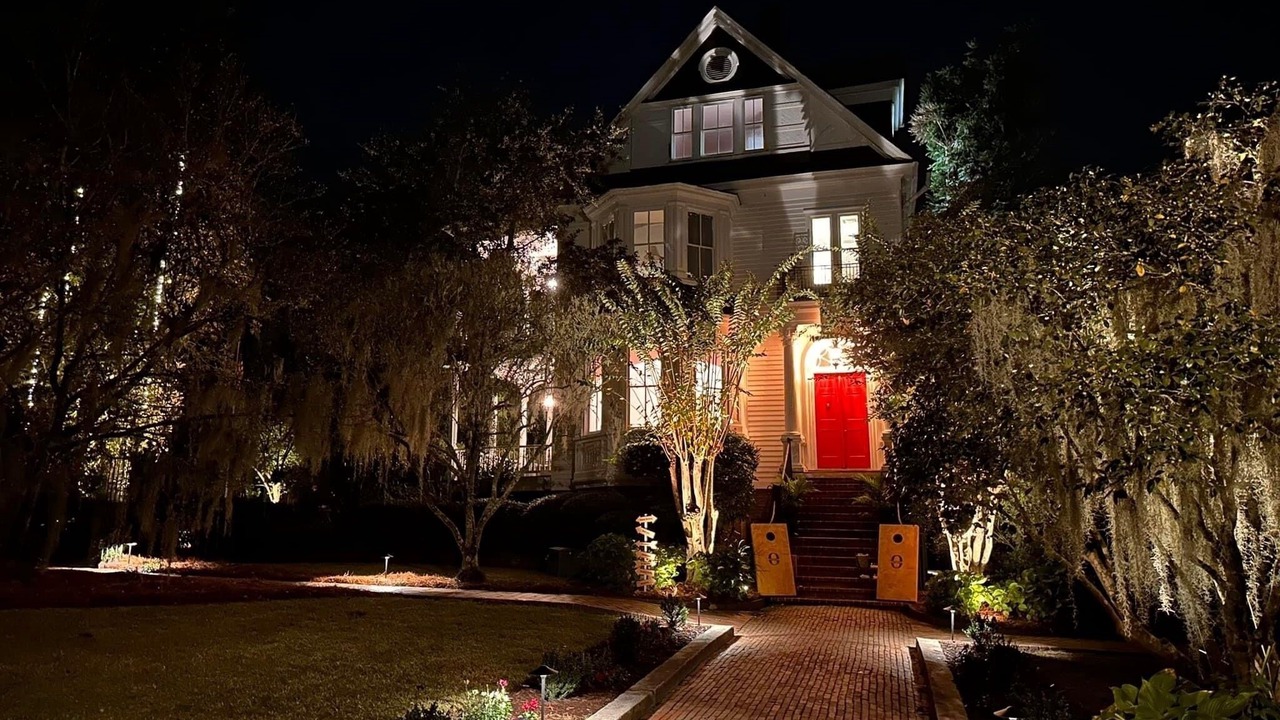 Photo of Outdoor in Summerville Historic District