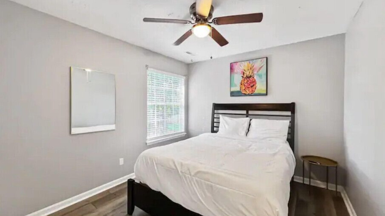 Photo of Bedroom in Summerville