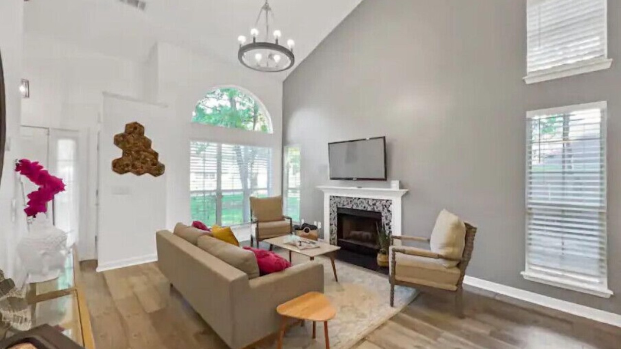 Photo of Livingroom in Summerville