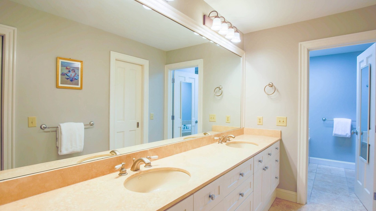 Photo of Bathroom in West Beach