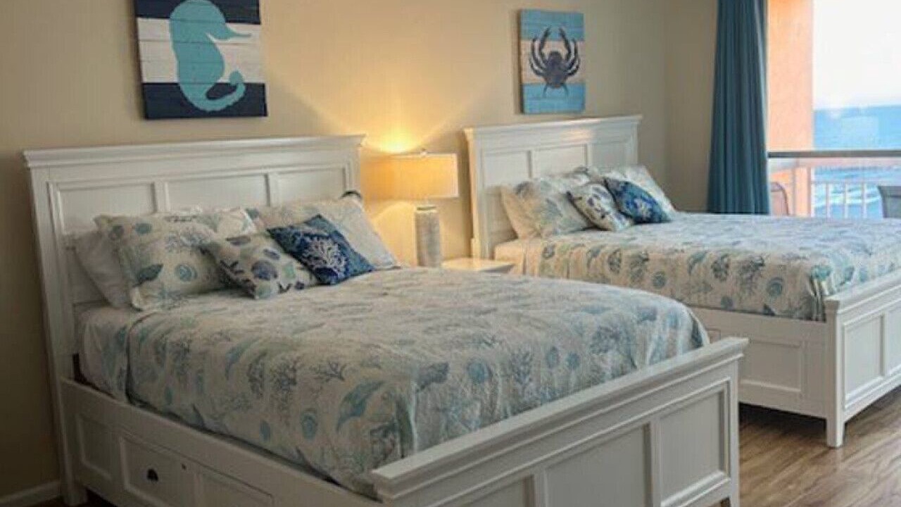 Photo of Bedroom in Arcadian Shores