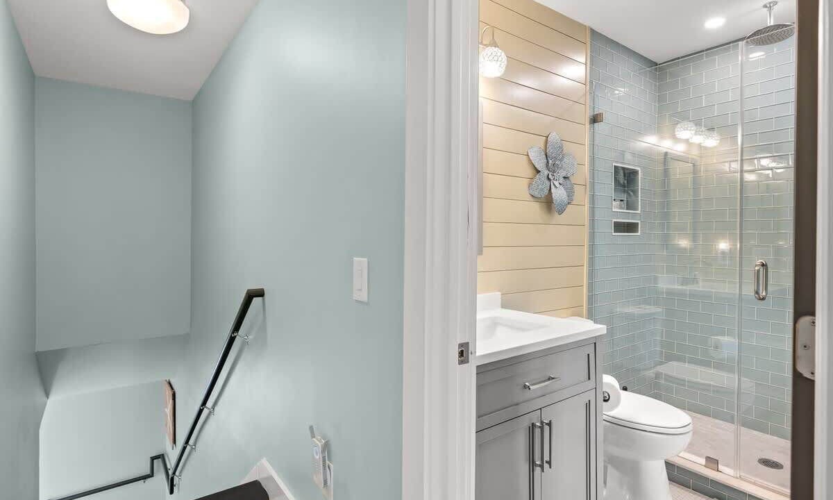 Photo of Bathroom in Isle of Palms