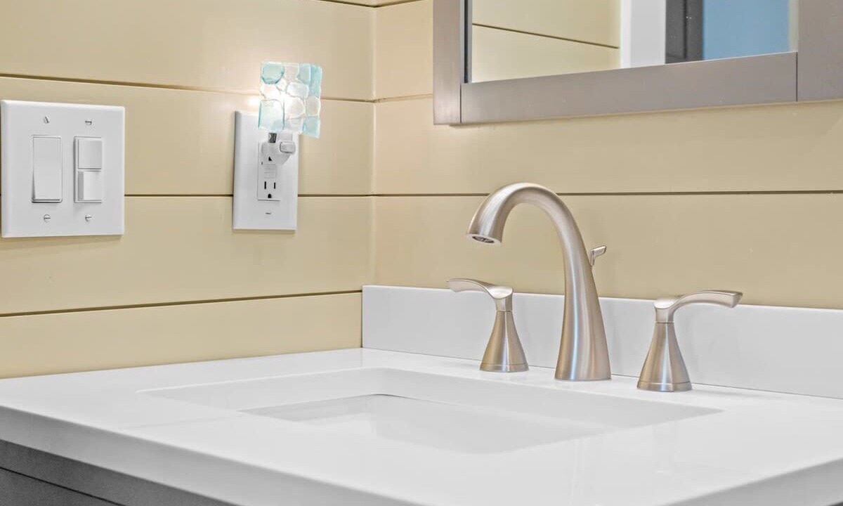 Photo of Bathroom in Isle of Palms