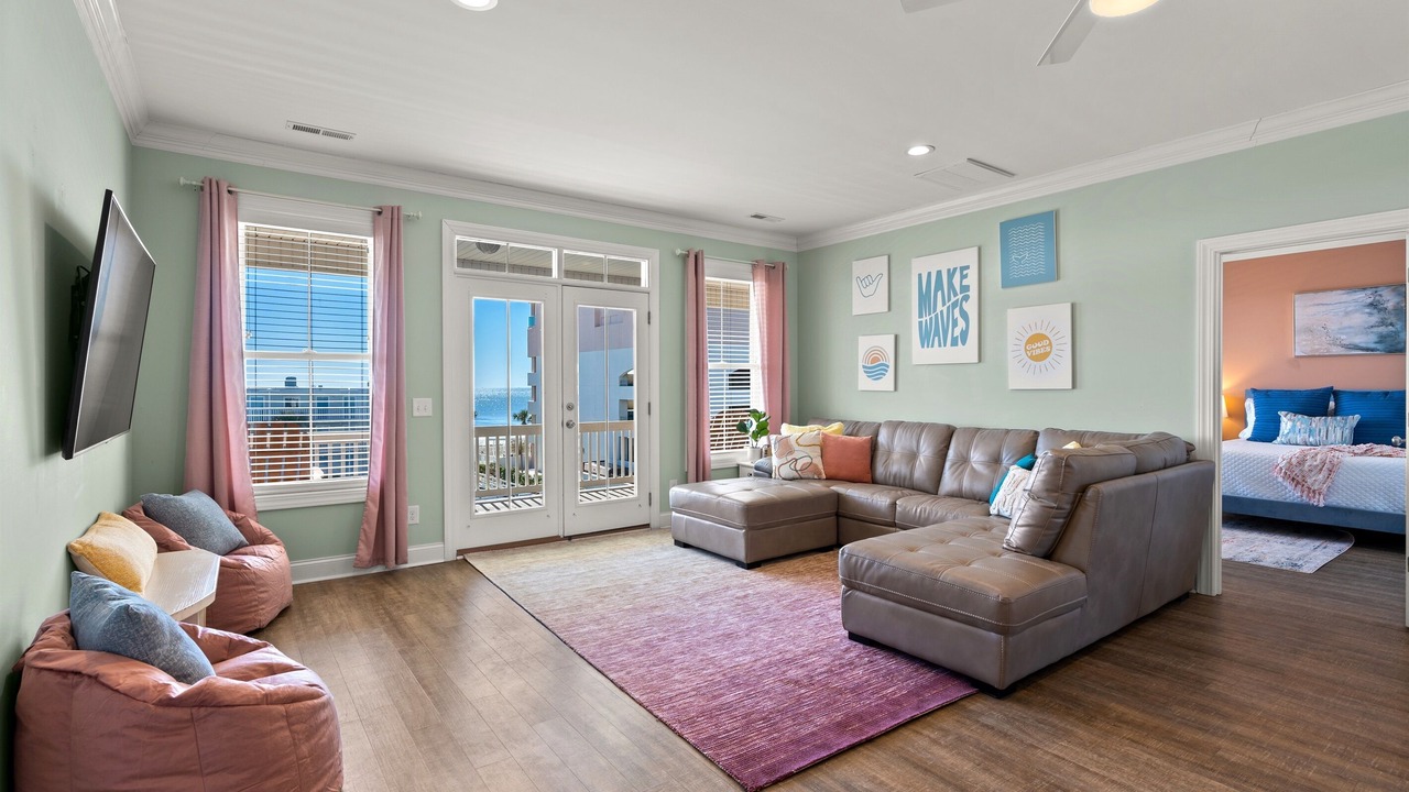 Photo of Bedroom in Crescent Beach