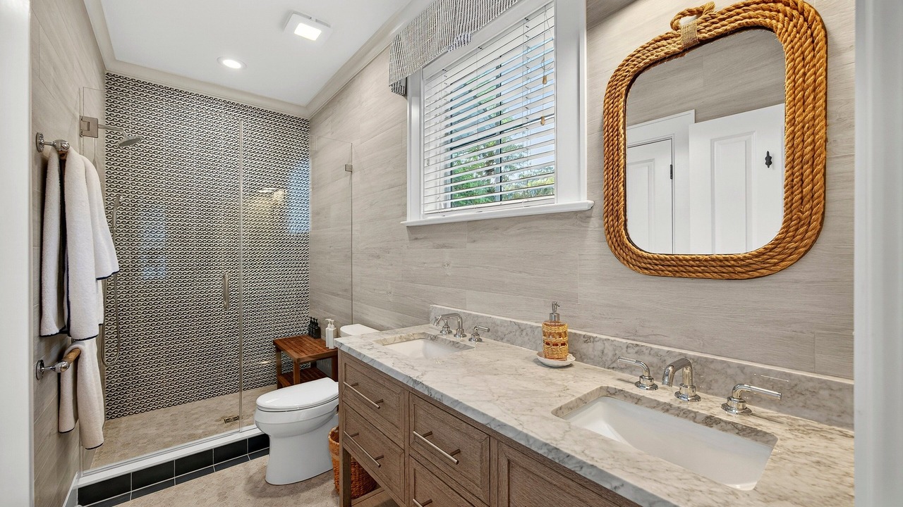 Photo of Bathroom in West Beach