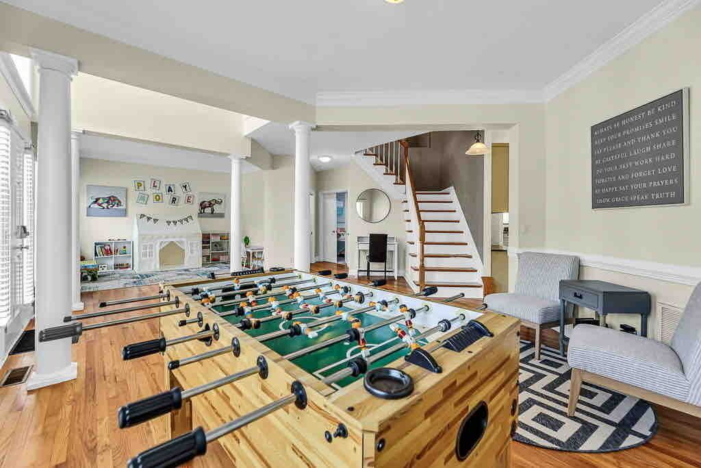 Photo of Bedroom in Forest Oaks