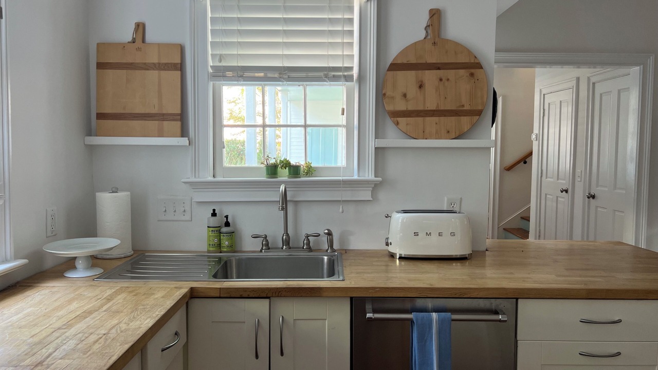 Photo of Kitchen in Radcliffeborough