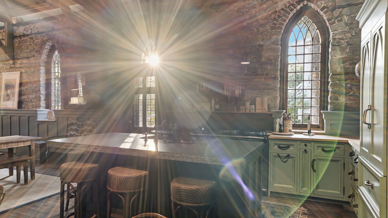 Photo of Kitchen in Sullivan's Island