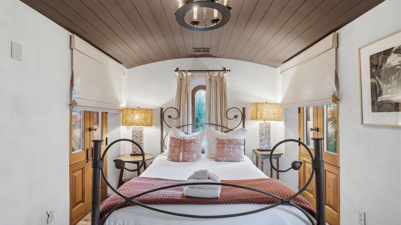 Photo of Bedroom in Sullivan's Island