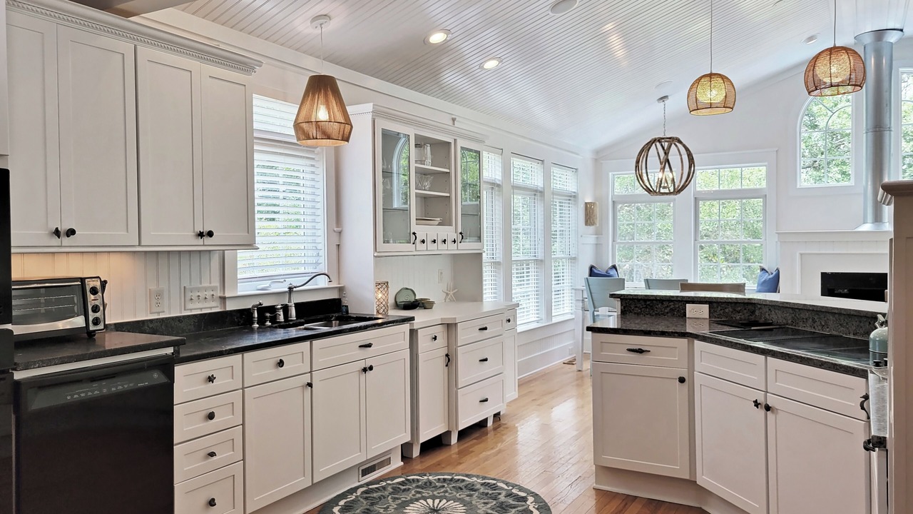 Photo of Kitchen in North Litchfield Beach