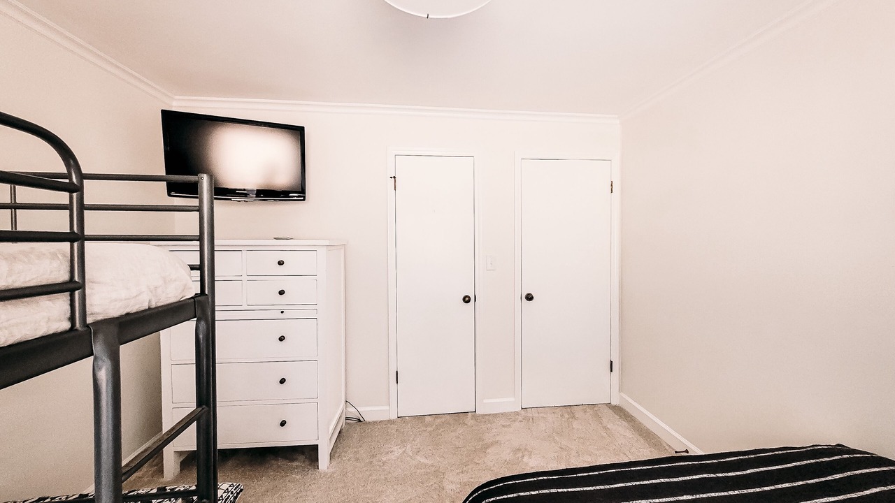 Photo of Bedroom in Bowling Green