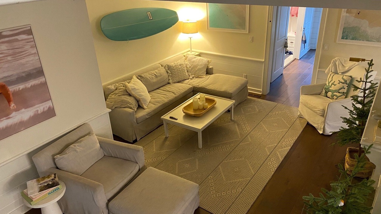Photo of Livingroom in Sullivan's Island