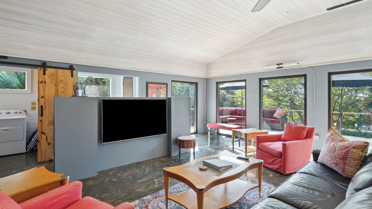 Photo of Bedroom in Folly Beach