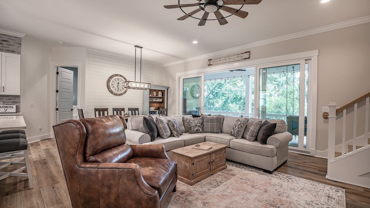 Photo of Livingroom in Saint Helena Island