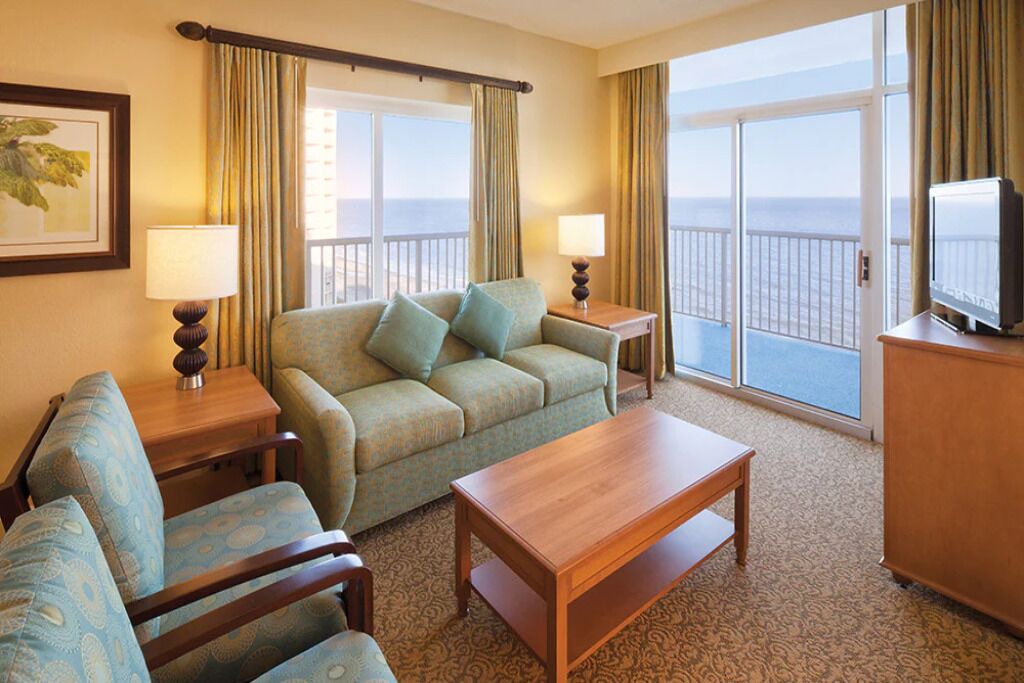 Photo of Livingroom in Arcadian Shores