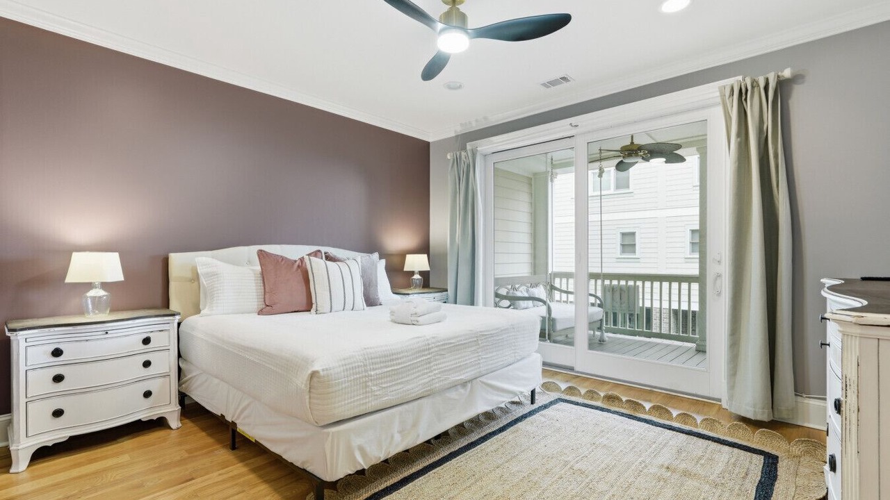 Photo of Bedroom in Tybee Island