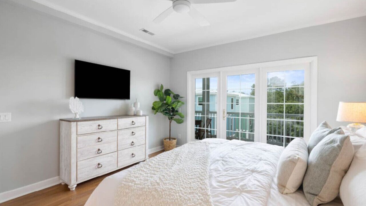 Photo of Bedroom in Folly Beach