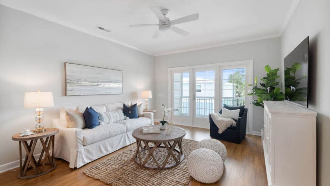 Photo of Livingroom in Folly Beach