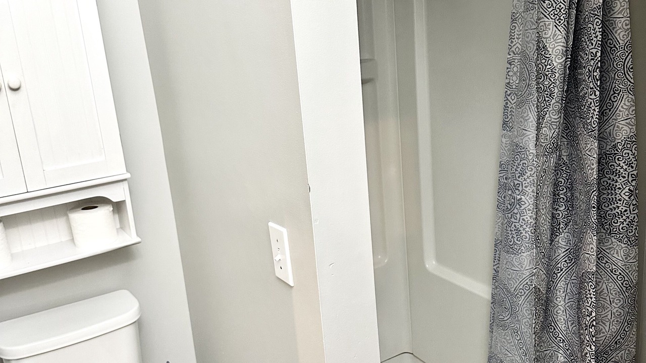 Photo of Bathroom in Huntcliff