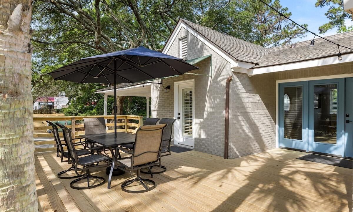 Photo of Outdoor in Mount Pleasant