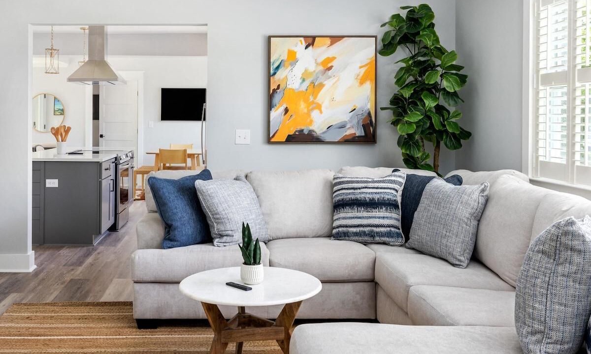 Photo of Livingroom in Mount Pleasant