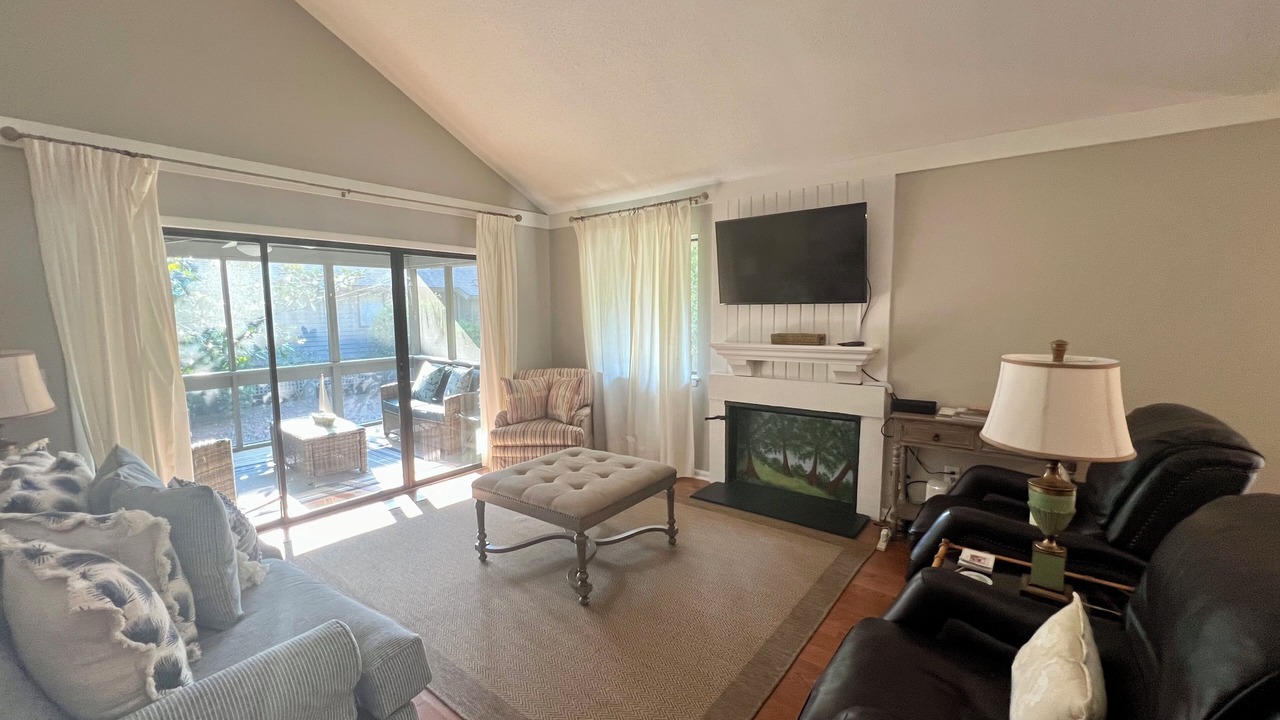Photo of Livingroom in West Beach