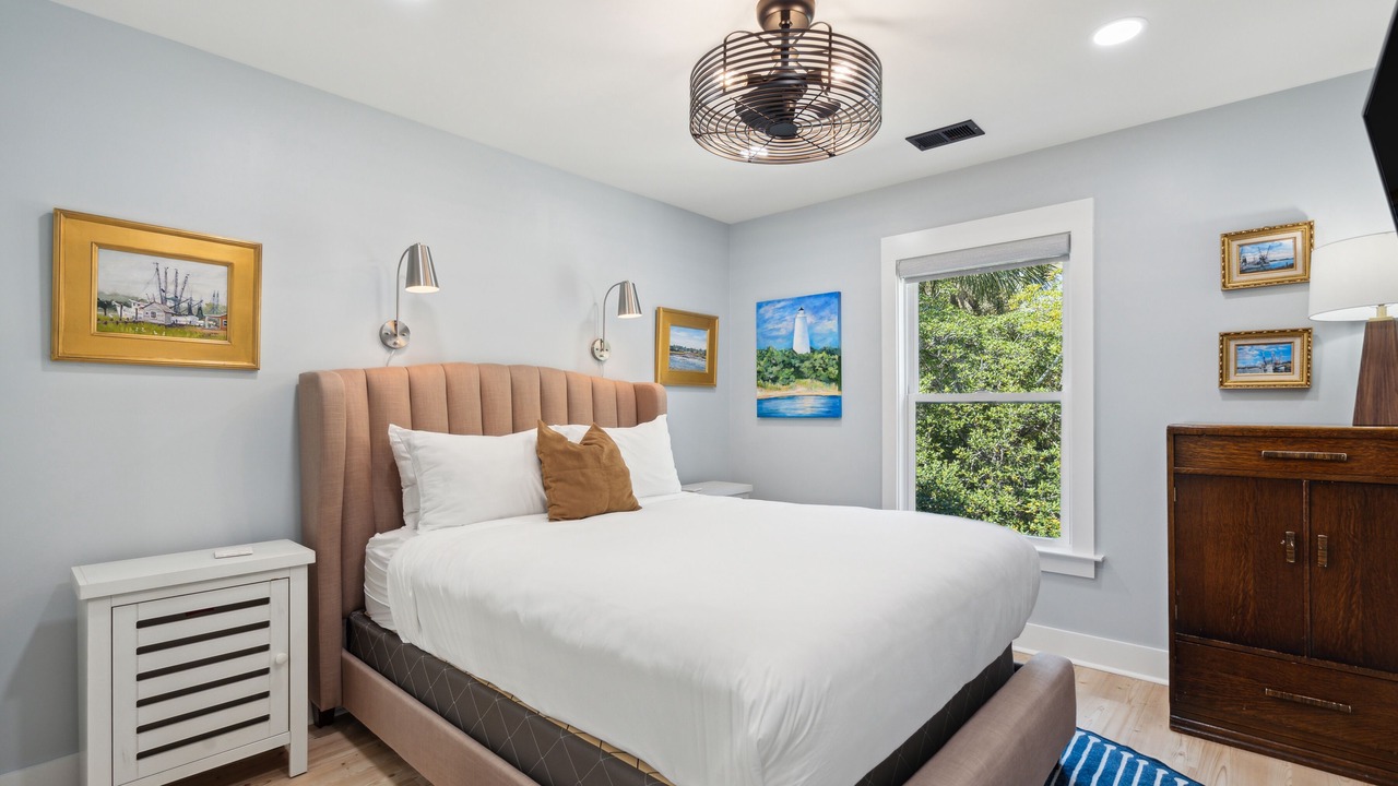 Photo of Bedroom in Isle of Palms