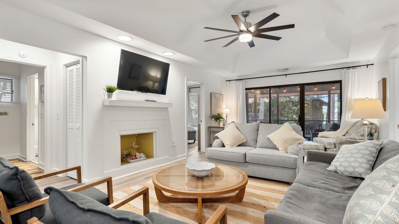 Photo of Livingroom in West Beach