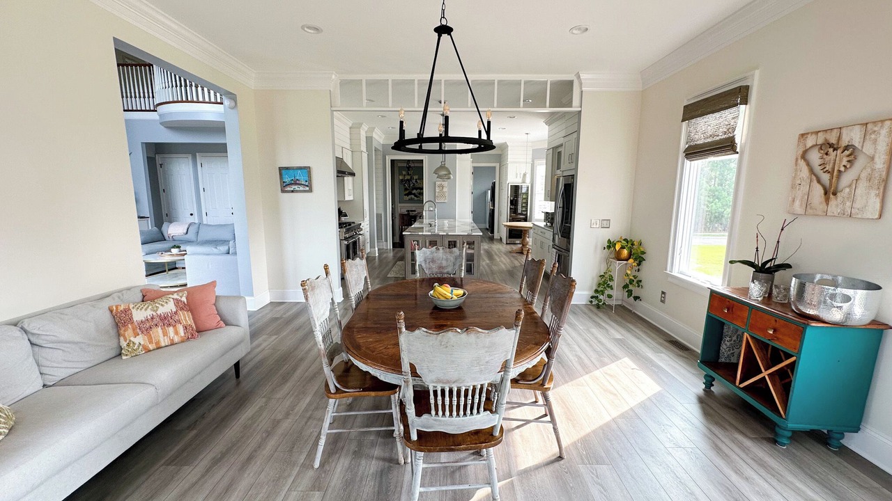 Photo of Livingroom in Mount Pleasant