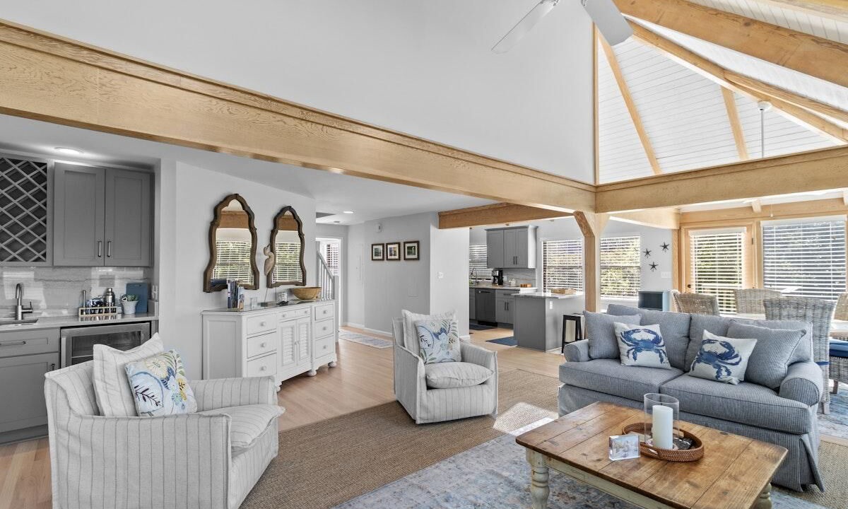 Photo of Livingroom in Litchfield by the Sea