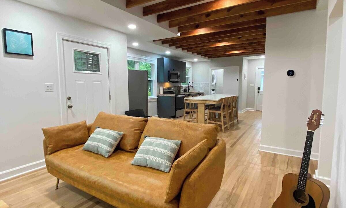 Photo of Livingroom in North Charleston