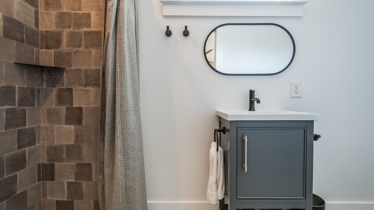 Photo of Bathroom in Cannonborough Elliotborough