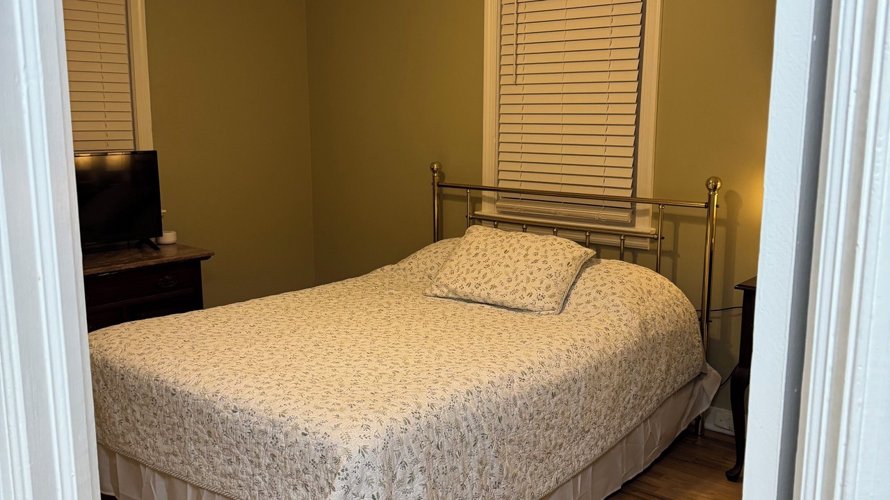 Photo of Bedroom in Summerville