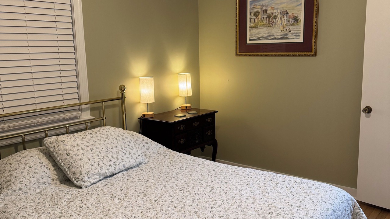Photo of Bedroom in Summerville