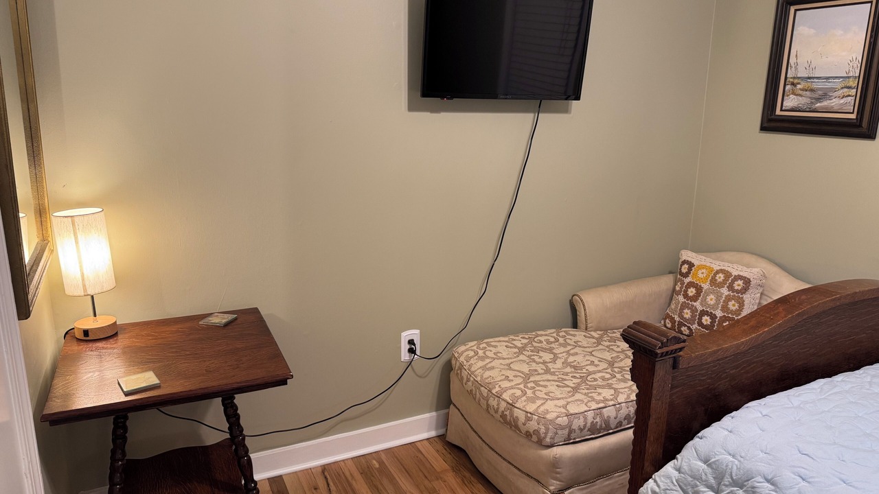 Photo of Bedroom in Summerville