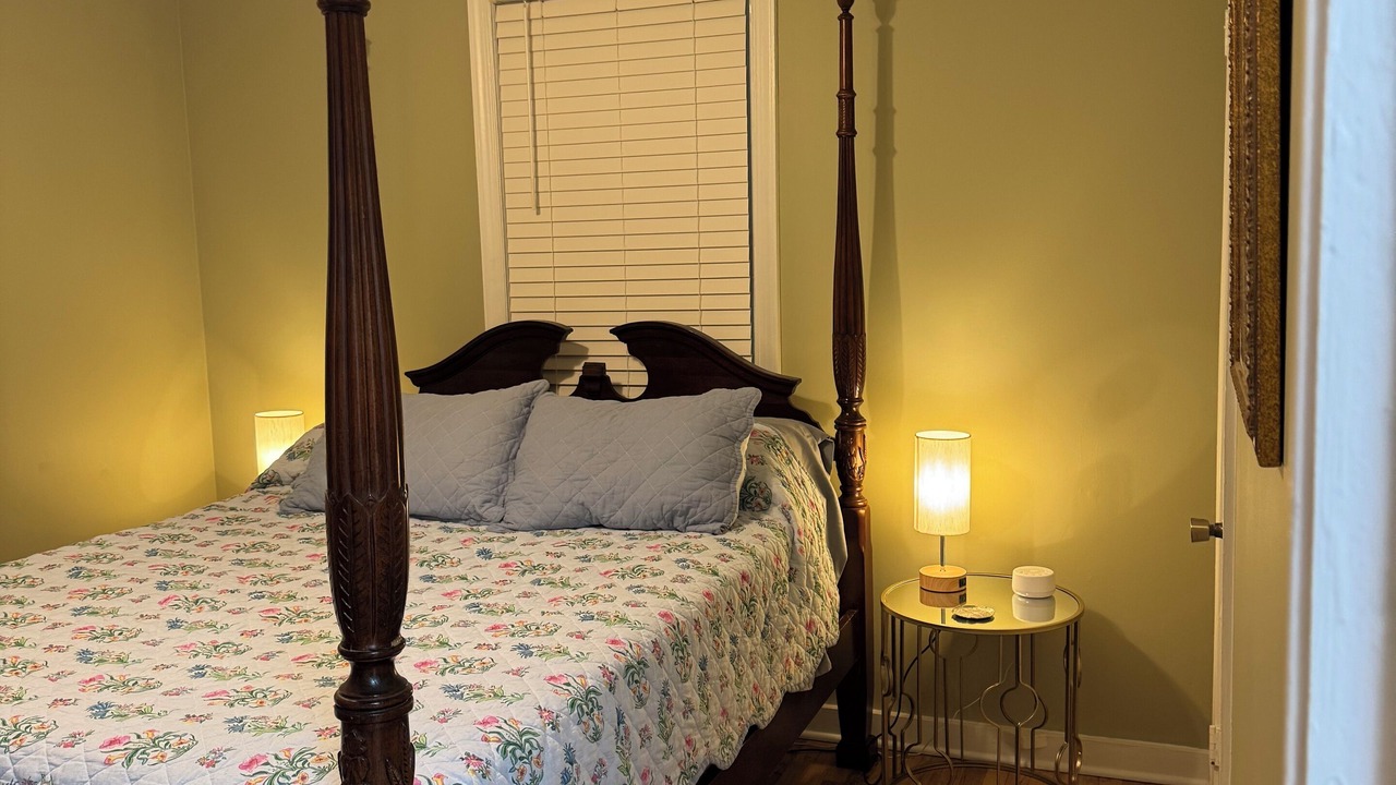 Photo of Bedroom in Summerville