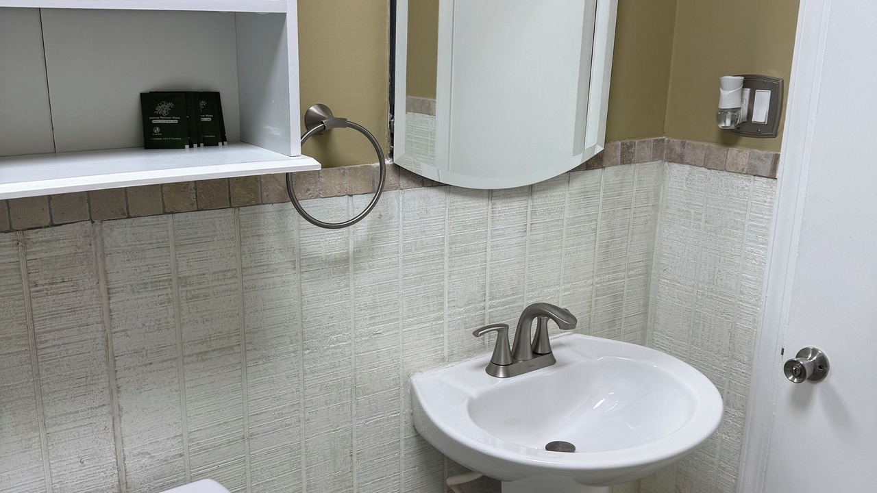 Photo of Bathroom in Summerville