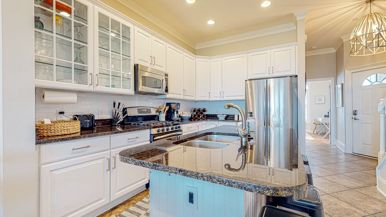Photo of Kitchen in Waters Edge