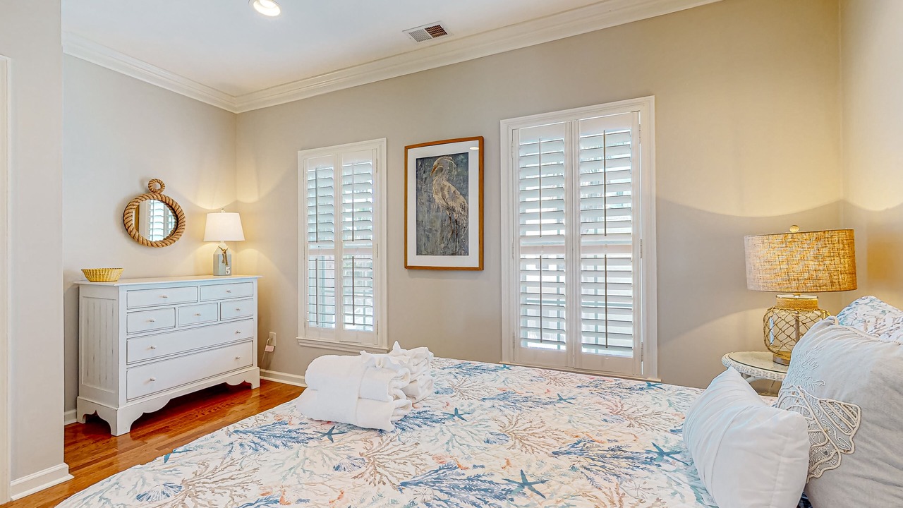 Photo of Bedroom in Waters Edge
