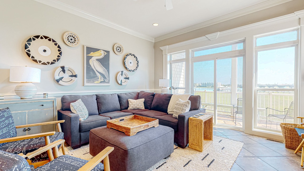 Photo of Livingroom in Waters Edge