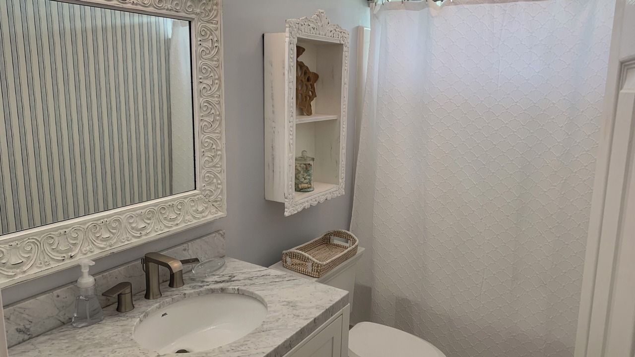 Photo of Bathroom in North Litchfield Beach
