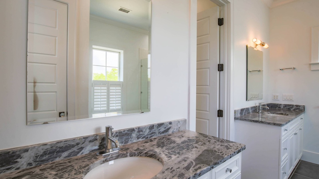 Photo of Bathroom in Isle of Palms