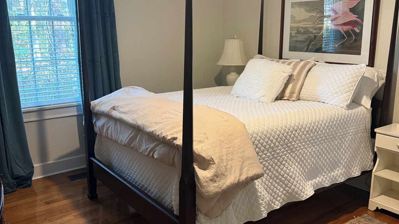 Photo of Bedroom in Summerville Historic District