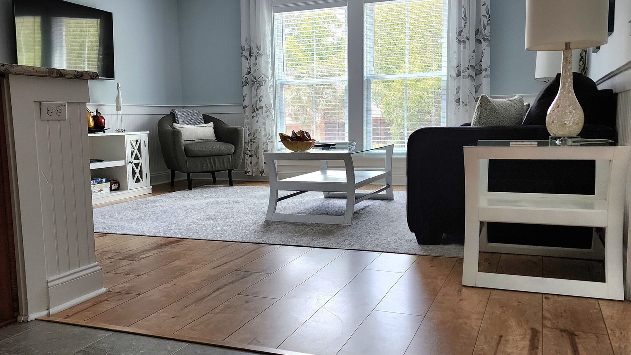 Photo of Livingroom in Mount Pleasant