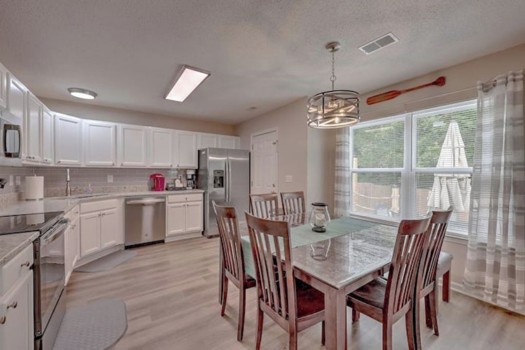 Photo of Kitchen in Goose Creek